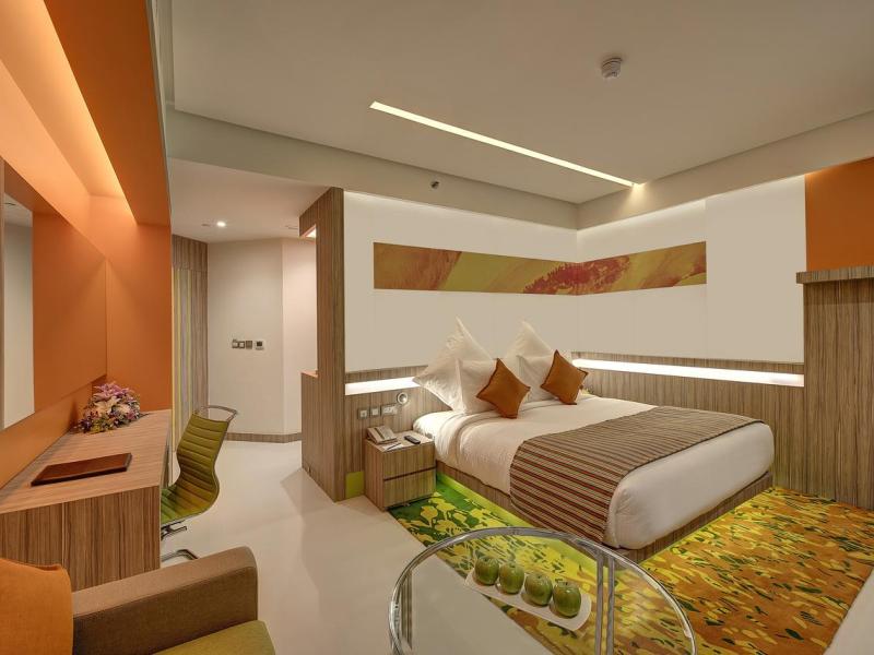 Al Khoory Atrium Hotel