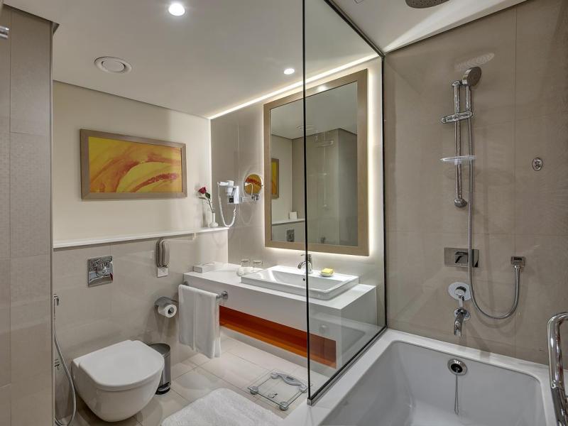 Al Khoory Atrium Hotel