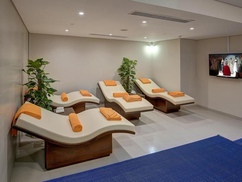 Al Khoory Atrium Hotel