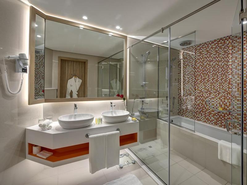 Al Khoory Atrium Hotel