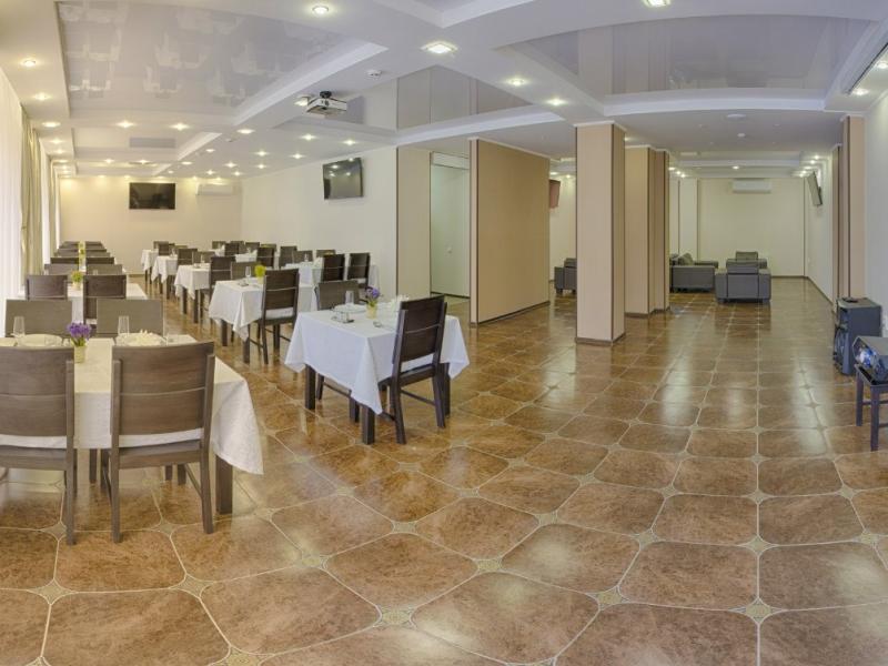 Tanais Hotel