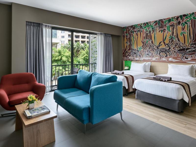 8 Icon by I Galleria Krabi