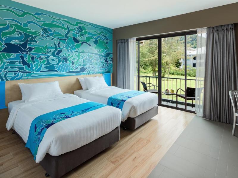 8 Icon by I Galleria Krabi