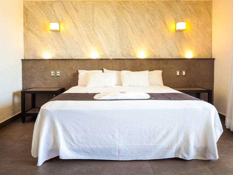 Aspira Hotel & Beach Club
