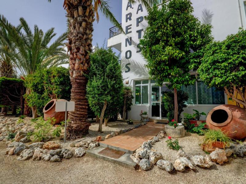 Renos Tourist Apartments