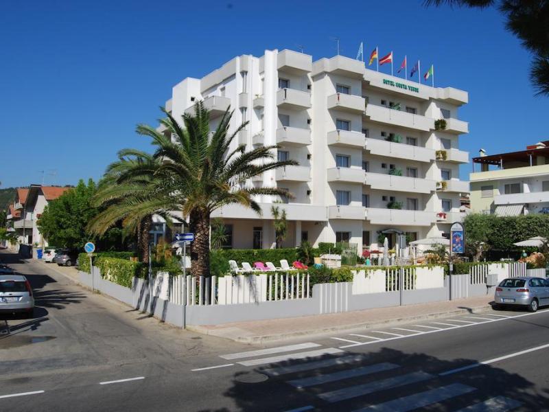 Hotel Costa Verde