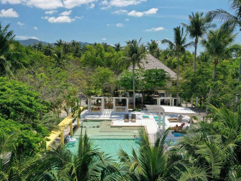 Summer Beach Resort