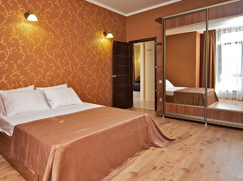 Благое Апарты