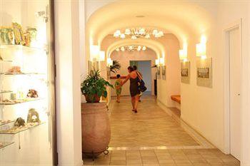 Costanza Beach Club