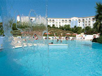 Costanza Beach Club