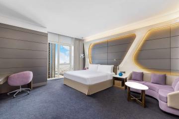 Отель V Hotel Curio Collection By Hilton ОАЭ, Бизнес Бэй, фото 24