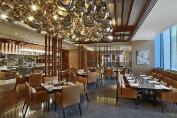 Отель V Hotel Curio Collection By Hilton ОАЭ, Бизнес Бэй, фото 47