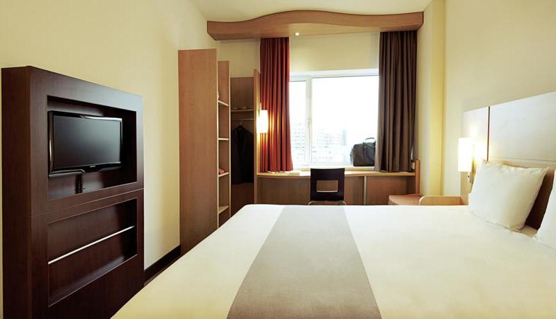 ibis Paris Canal Saint Martin