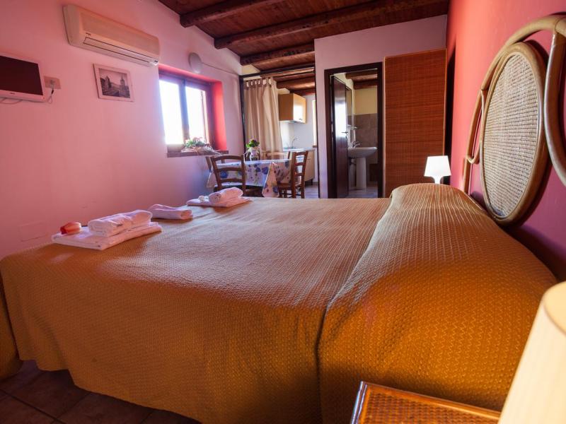 Terrasini 2000 Case Vacanza