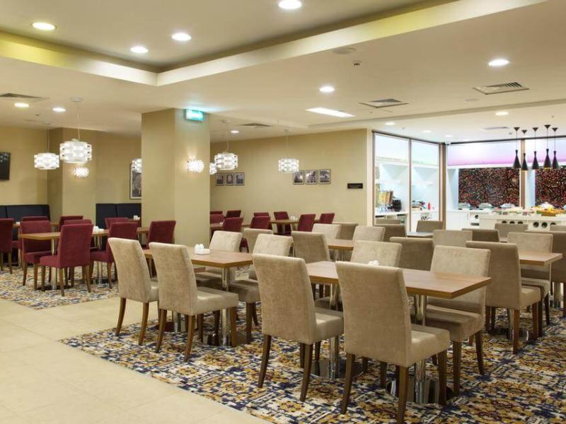 Hampton by Hilton Moscow Strogino
