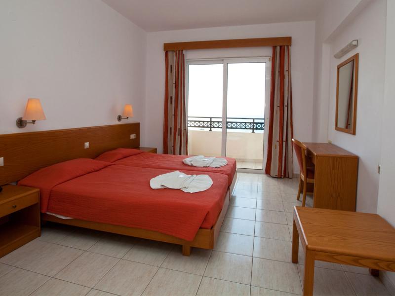 Ziakis Hotel