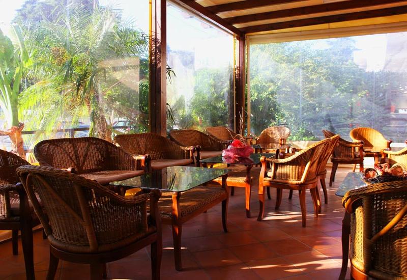 Sylvia Hotel