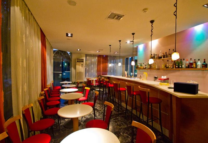 Sylvia Hotel