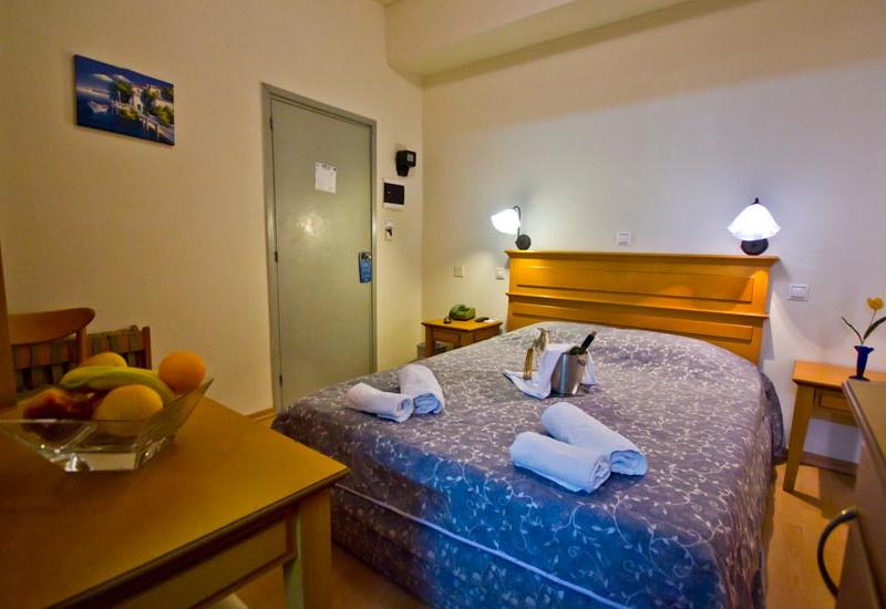 Sylvia Hotel
