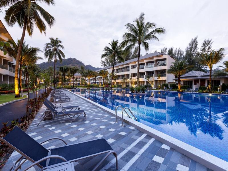 X10 Khaolak Resort