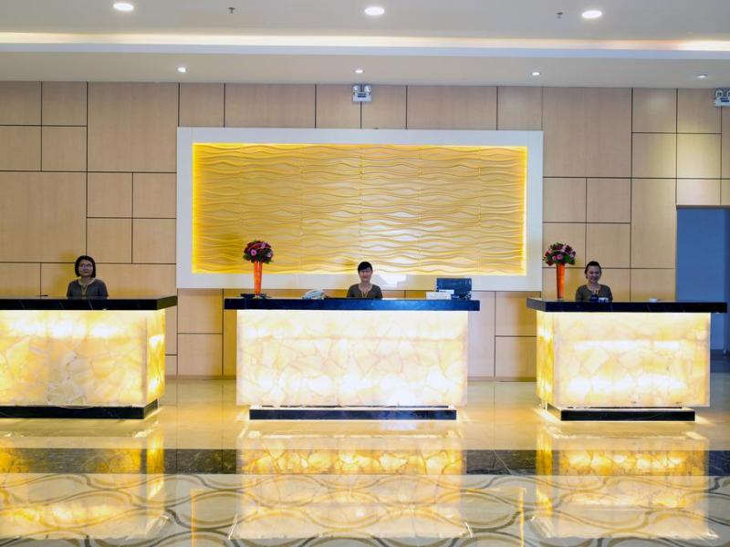 Golden Peak Resort & Spa