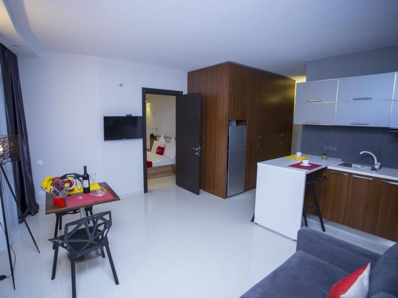 Sea Side Apart Hotel