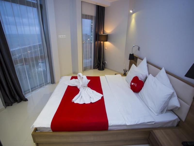 Sea Side Apart Hotel