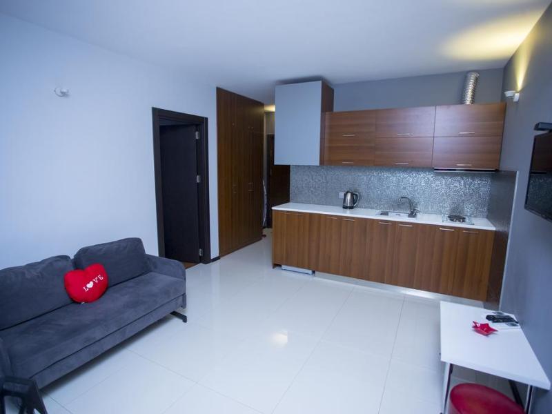 Sea Side Apart Hotel