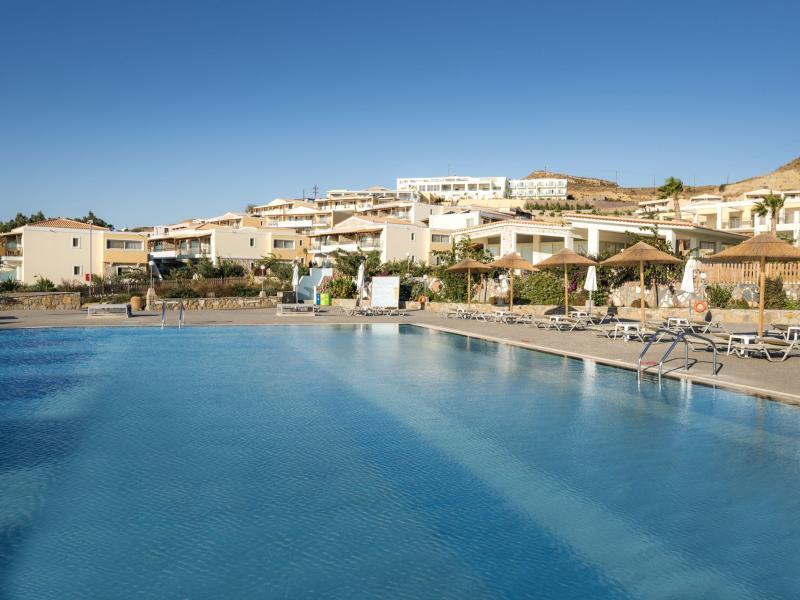 Grand Blue Beach Hotel