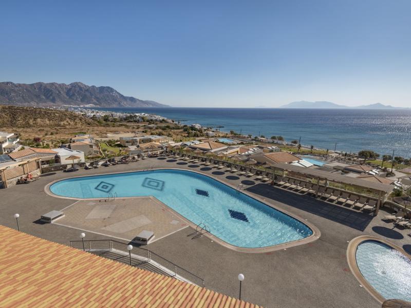 Grand Blue Beach Hotel