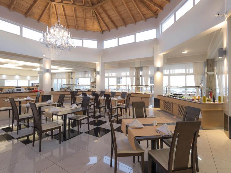 Grand Blue Beach Hotel