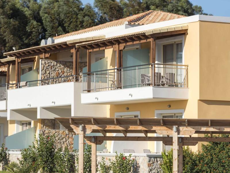 Grand Blue Beach Hotel