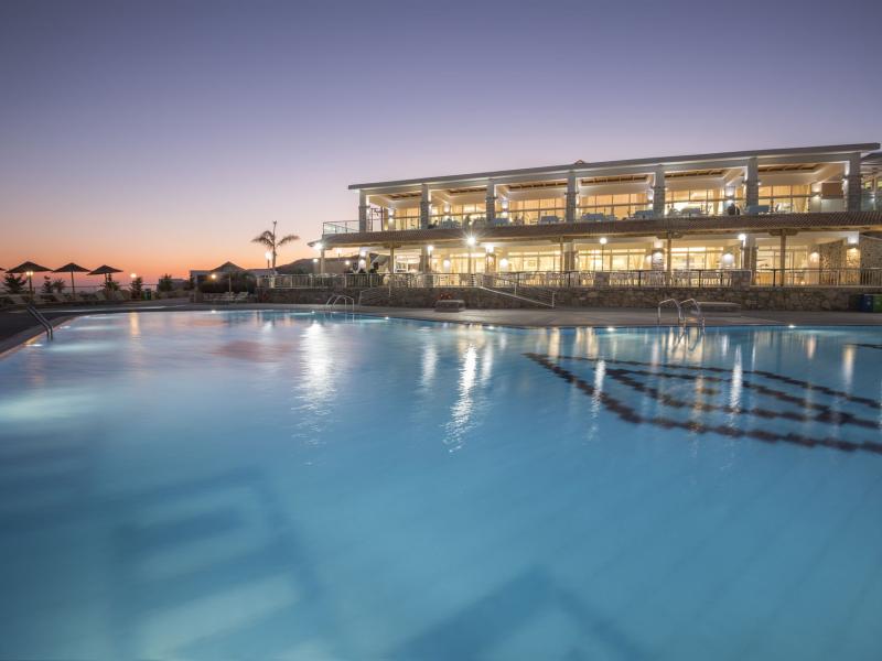 Grand Blue Beach Hotel