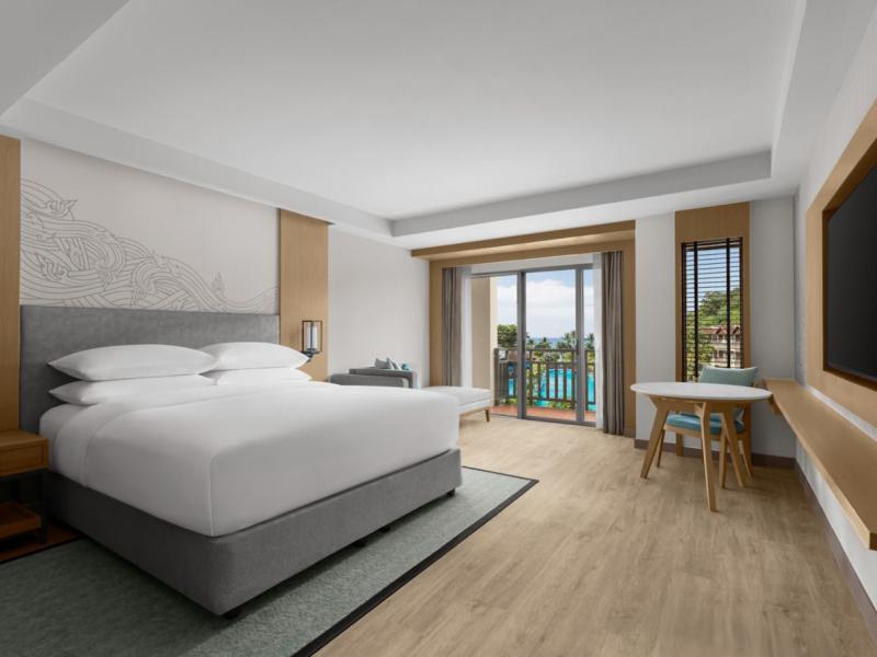 Phuket Marriott Resort & Spa Merlin Beach