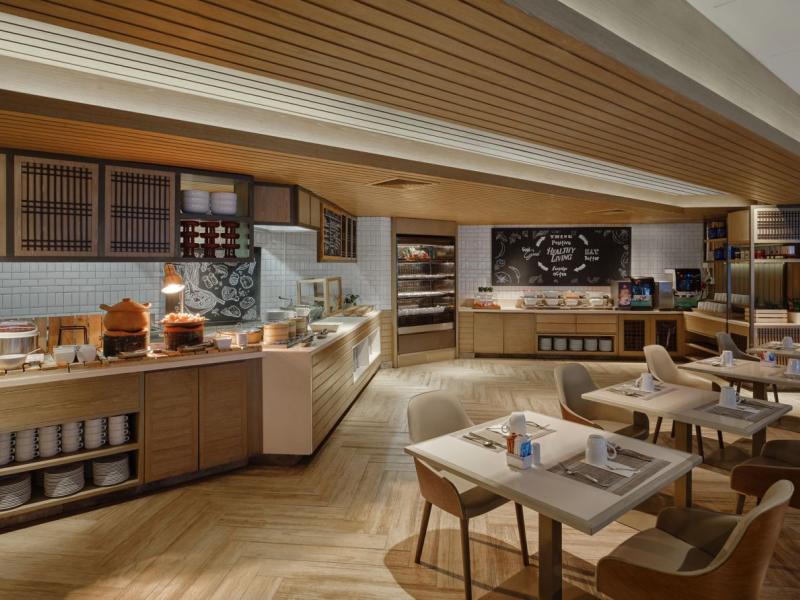 Phuket Marriott Resort & Spa Merlin Beach