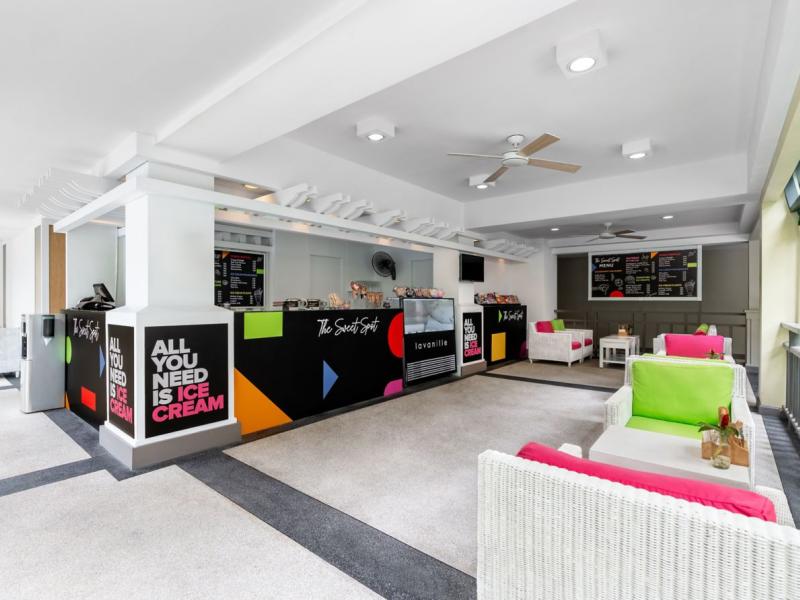 Phuket Marriott Resort & Spa Merlin Beach