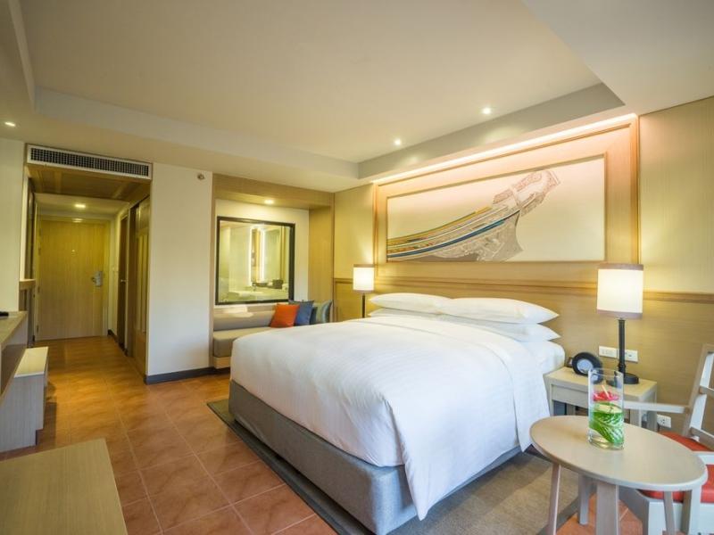 Phuket Marriott Resort & Spa Merlin Beach