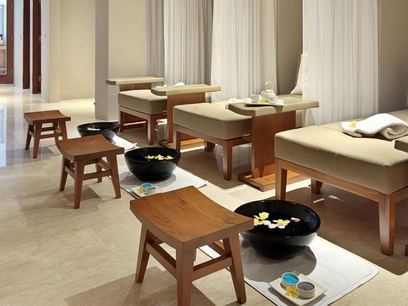 The Bandha Hotel & Suites