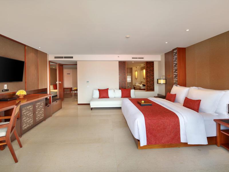 The Bandha Hotel & Suites