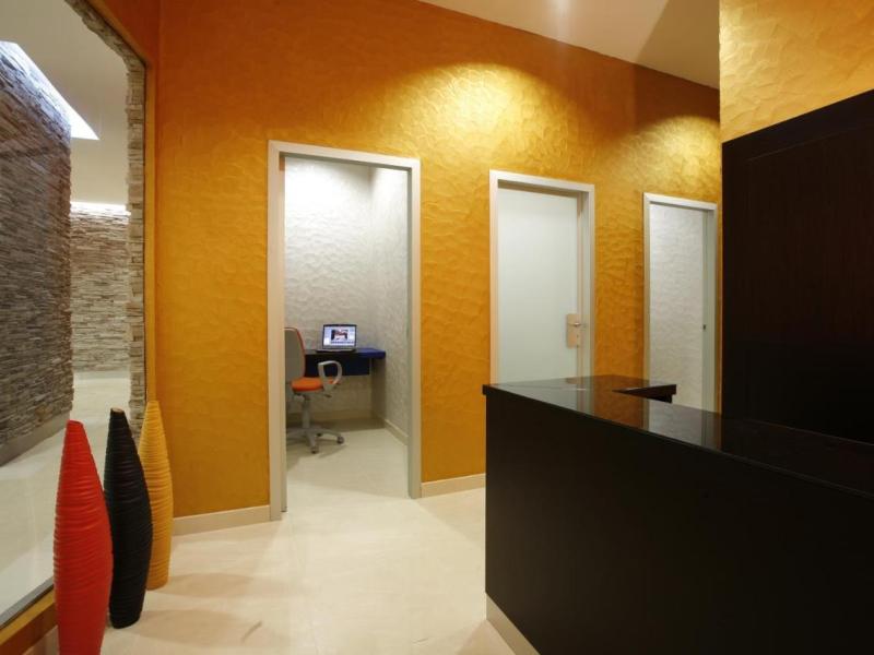 Mira Hotel