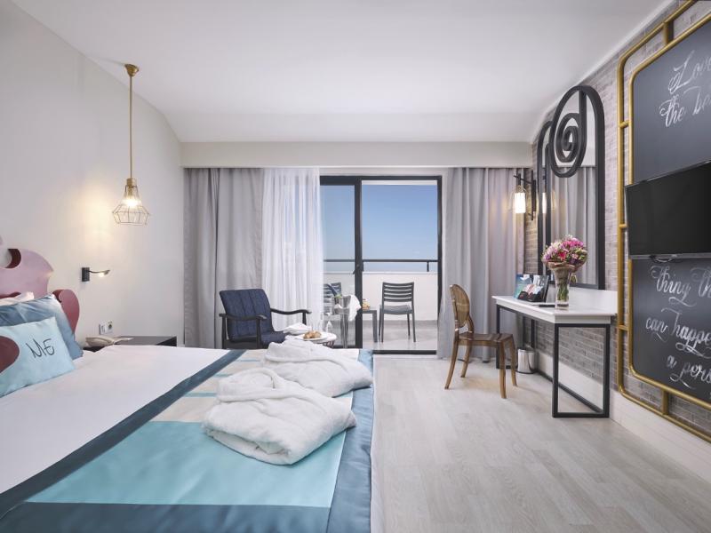 Seaden Valentine Resort & Spa