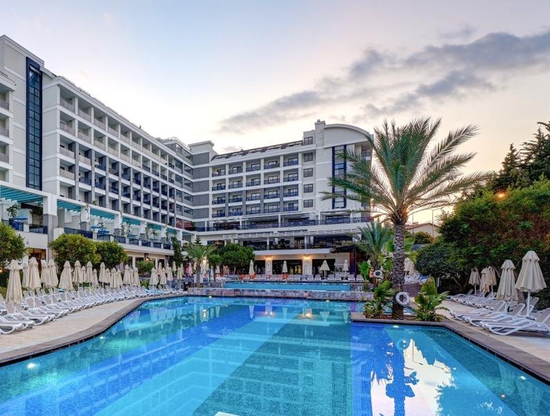 Seaden Valentine Resort & Spa