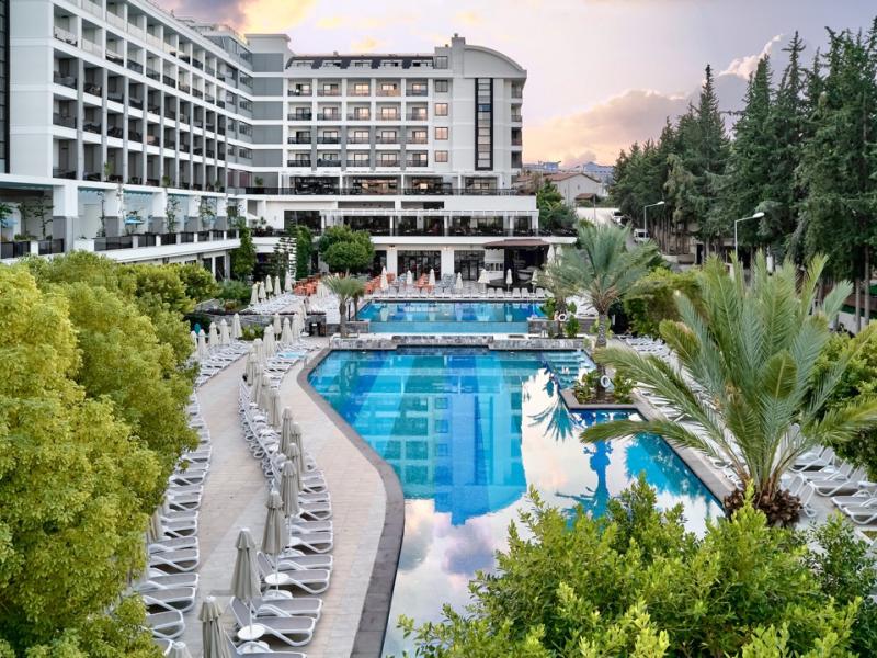 Seaden Valentine Resort & Spa