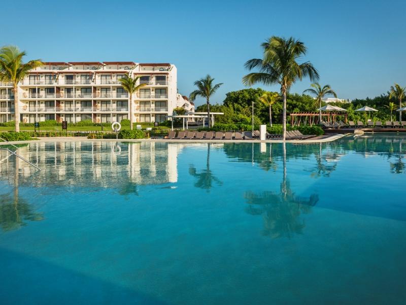 Ocean Riviera Paradise
