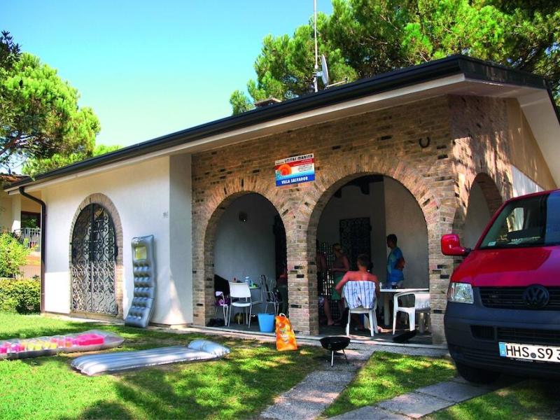 Villa Salvador