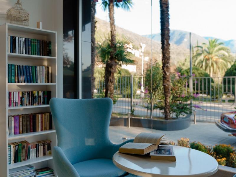 Sunrise Garden Hotel