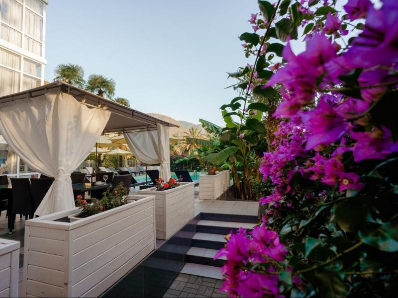 Sunrise Garden Hotel