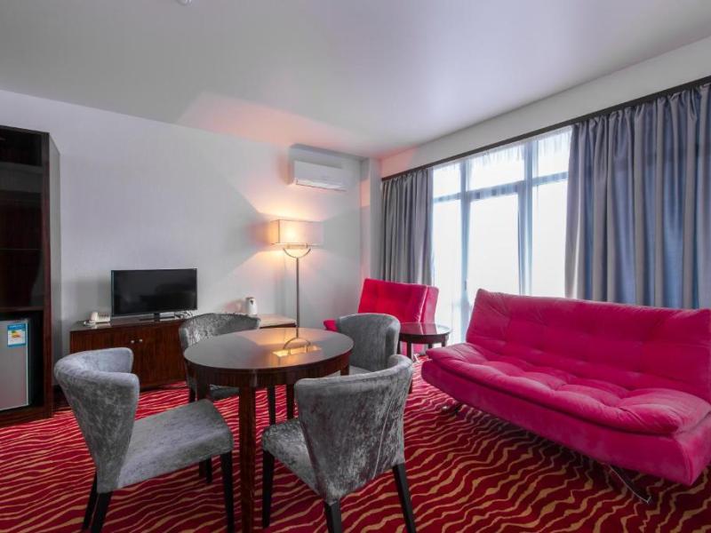 Sunrise Garden Hotel