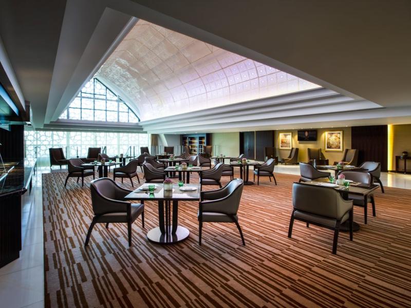 Bab Al Qasr - Beach Hotel and Resort Apartments