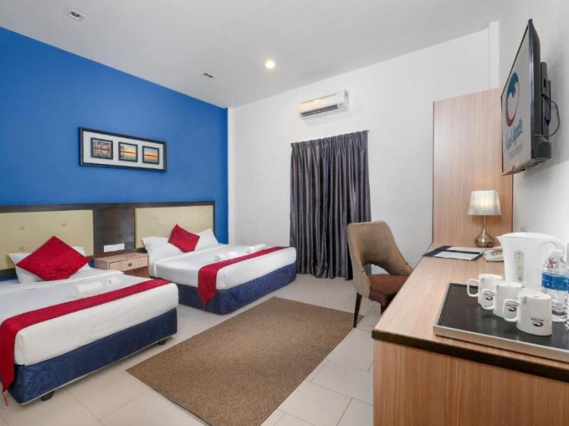 Royal Agate Beach Resort